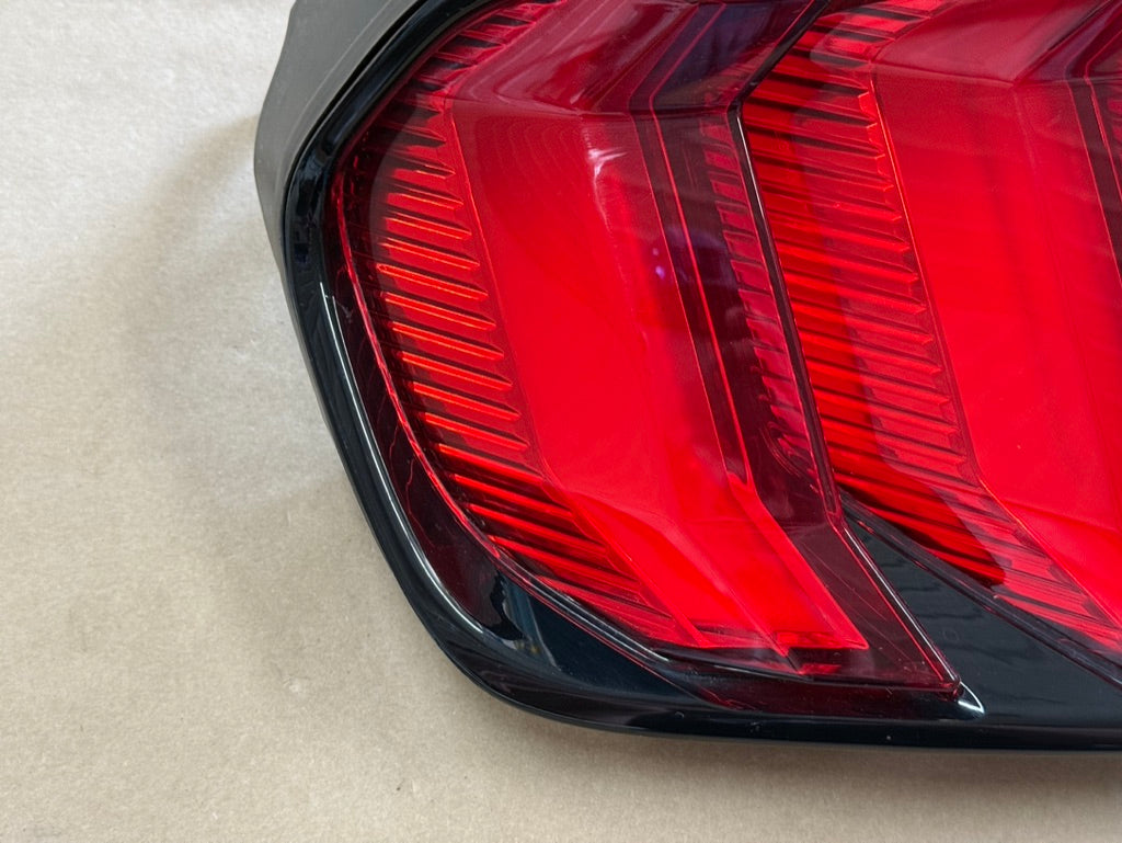 2018-2023 Ford Mustang GT350 GT V6 EcoBoost Tail Light LH Driver Side LED