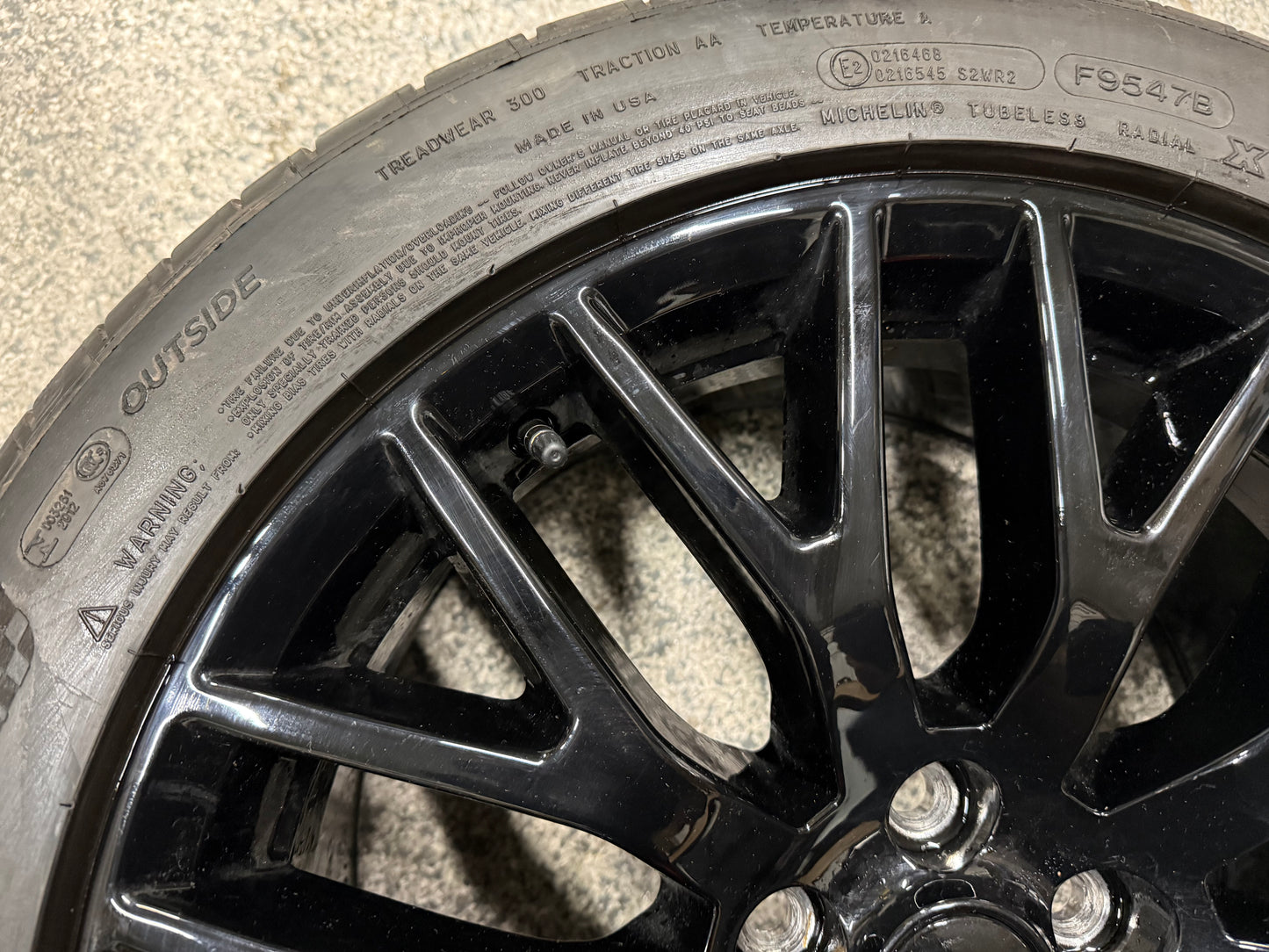 2015-2023 Mustang GT 5.0 19x9.5" Wheel Rim PP1 Rear 275/40/19 Michelin