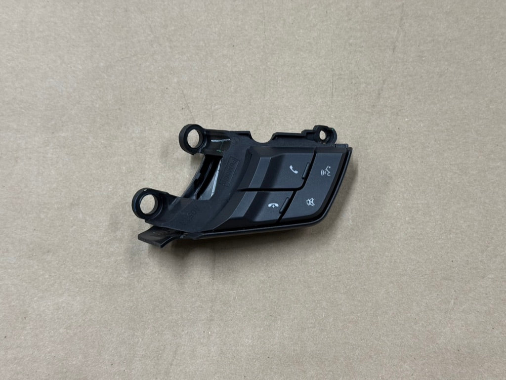 2015-2023 Ford Mustang GT RH Steering Wheel Button Sync Control