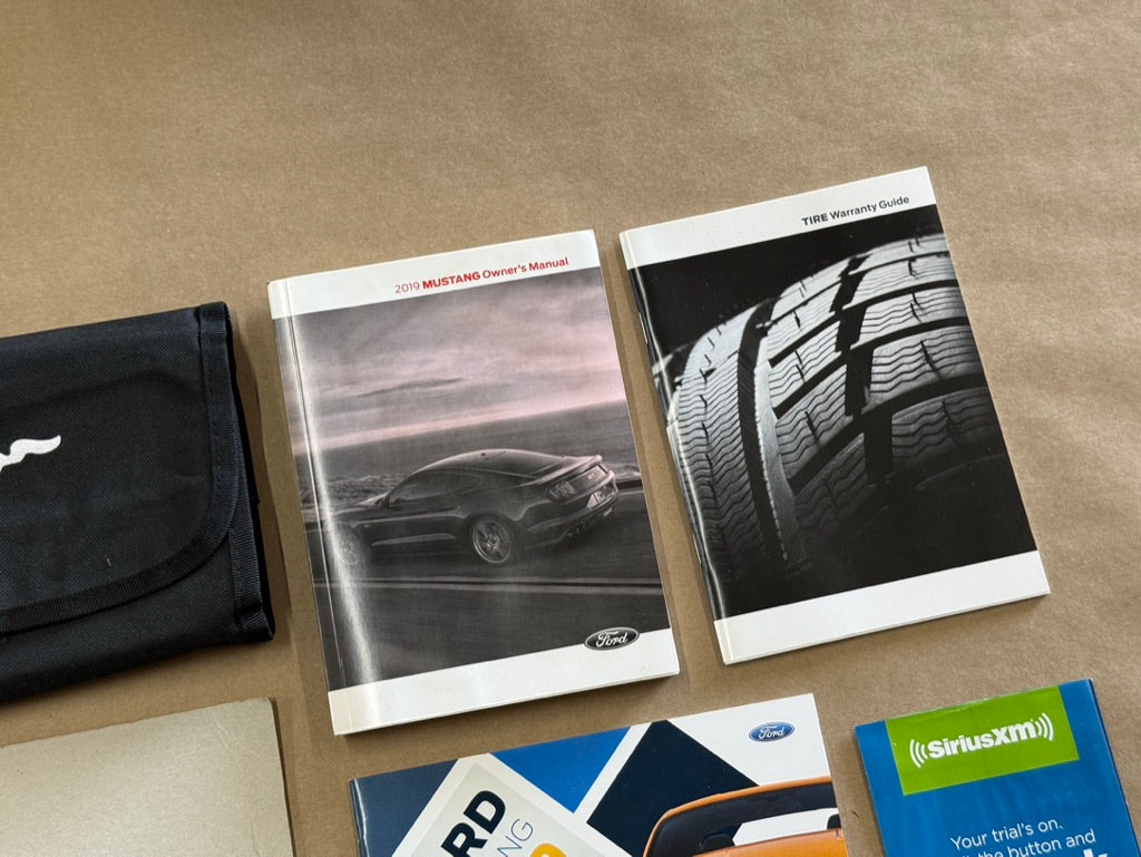 2019 Ford Mustang GT Owners Manual And Literature w/Cover
