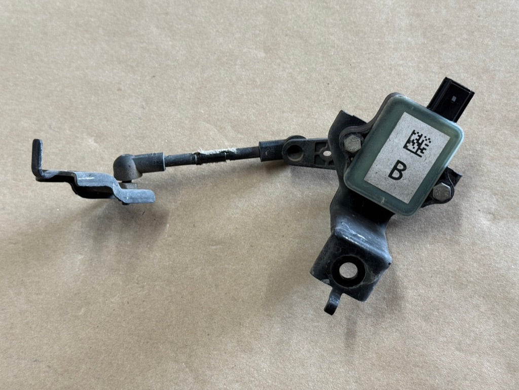 2024-2026 Mustang GT Front RH Passenger MagneRide Magnetic Ride Control Sensor