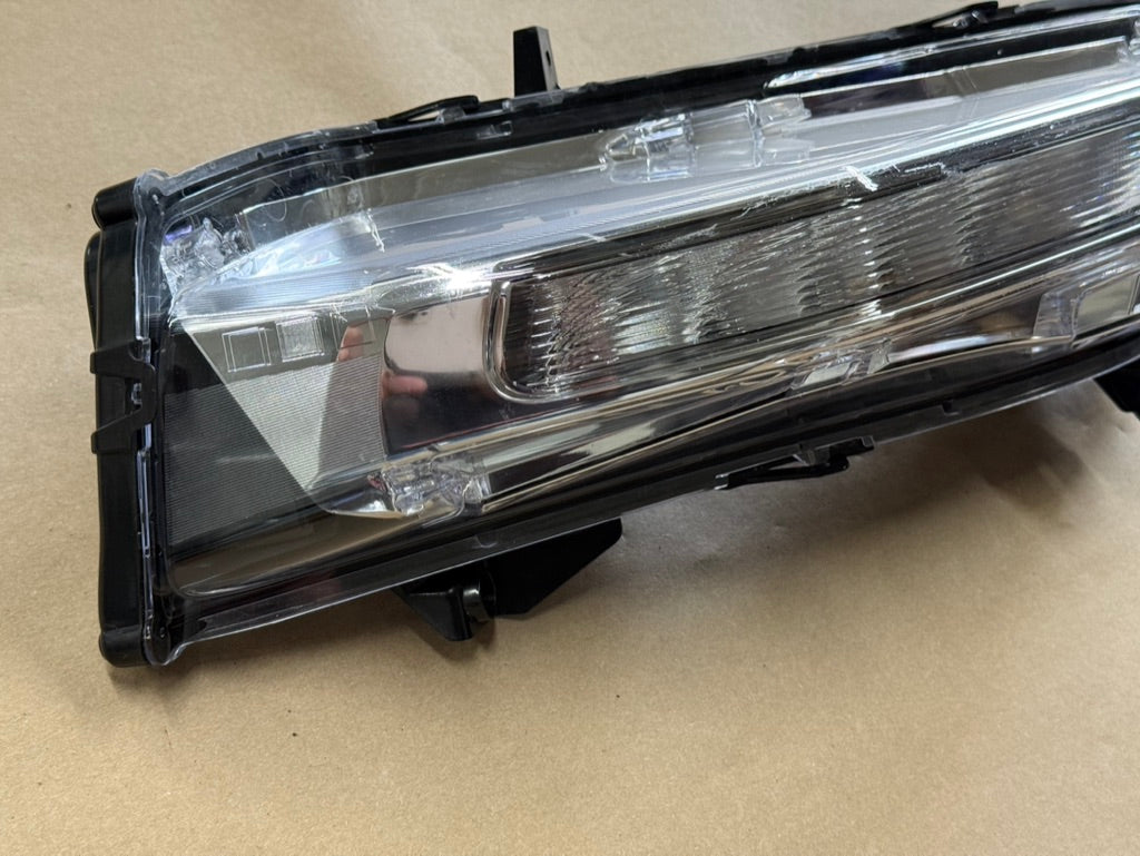 2018-2023 Mustang GT LH Driver Side Turn Signal Light Fog Light LED