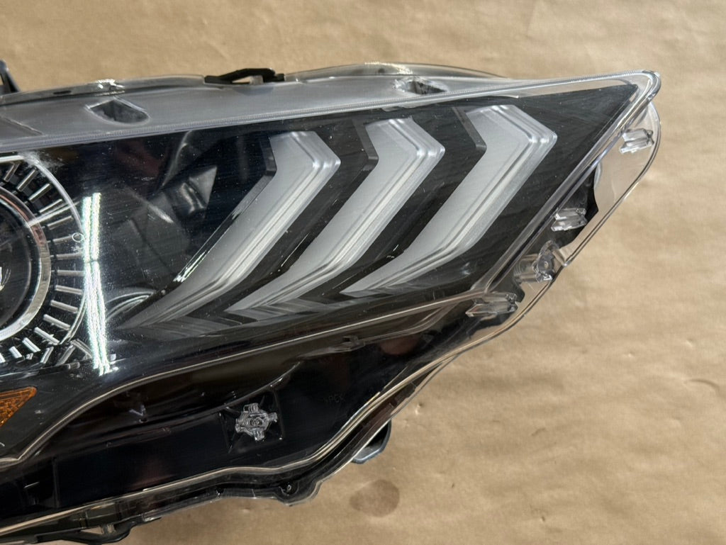 2018-2023 Ford Mustang GT 5.0 RH Passenger Side Headlight LED HID