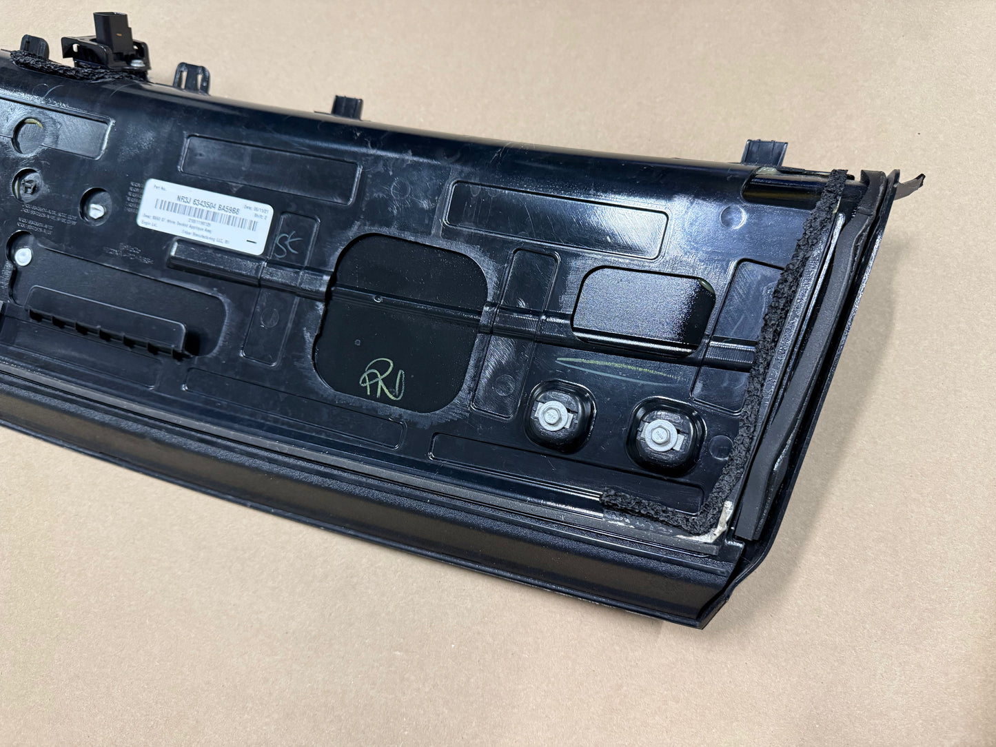 2018-2023 Ford Mustang GT Whiteout Package Rear Decklid Panel Back-Up Camera OEM