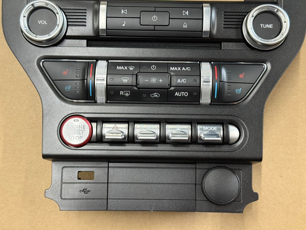 2021 Ford Mustang GT Touch Screen, Face Plate, Radio, Module
