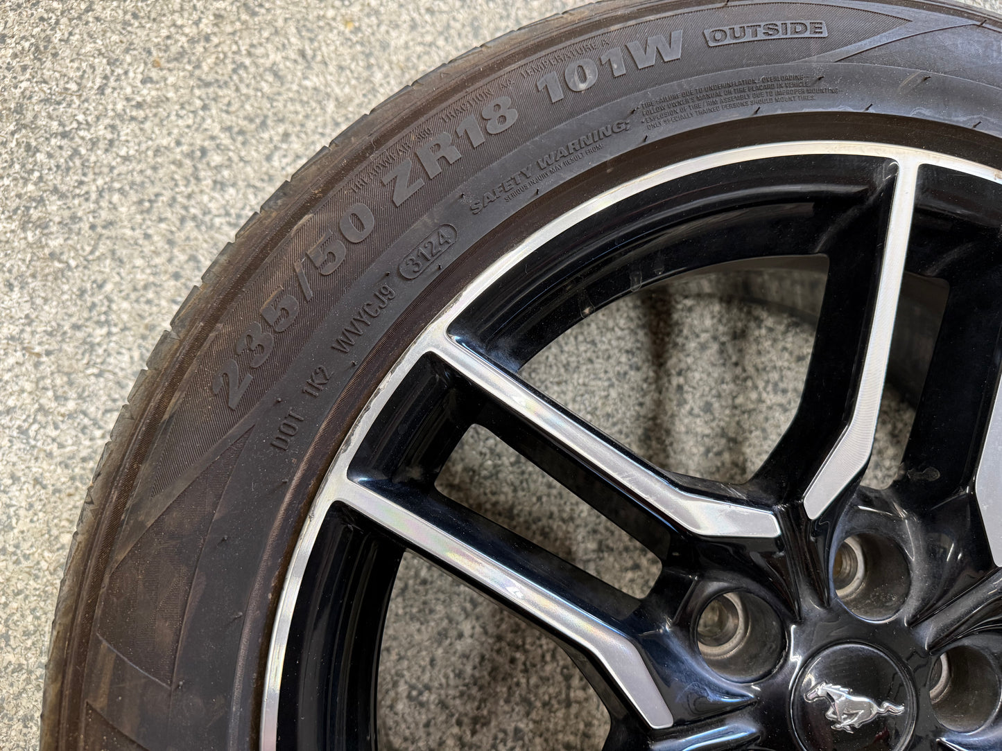 2018-2023 Ford Mustang GT 5.0 18x8" Wheel Rim Kumho Majesty 235/50/18