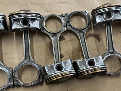2024-2026 Ford Mustang GT Coyote 5.0L Pistons Rods Set of 8 8k miles
