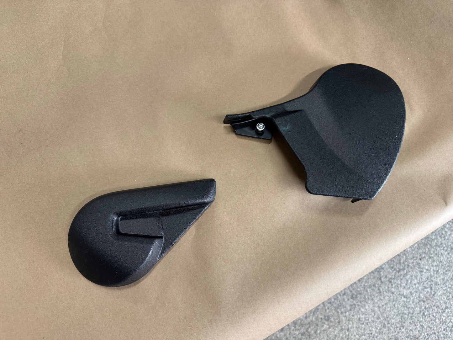 2018-2023 Ford Mustang RH Passenger Side Electric Power Seat Track Heat/Cool