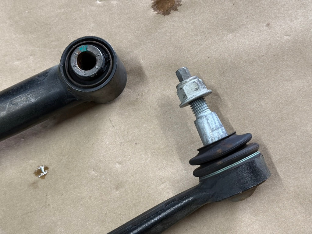 2015-2023 Ford Mustang GT LH Driver Side Front Control Arms Frontward Rearward