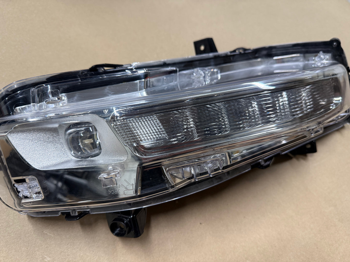 2018-2023 Mustang GT RH Passenger Side Turn Signal Light Fog Light LED