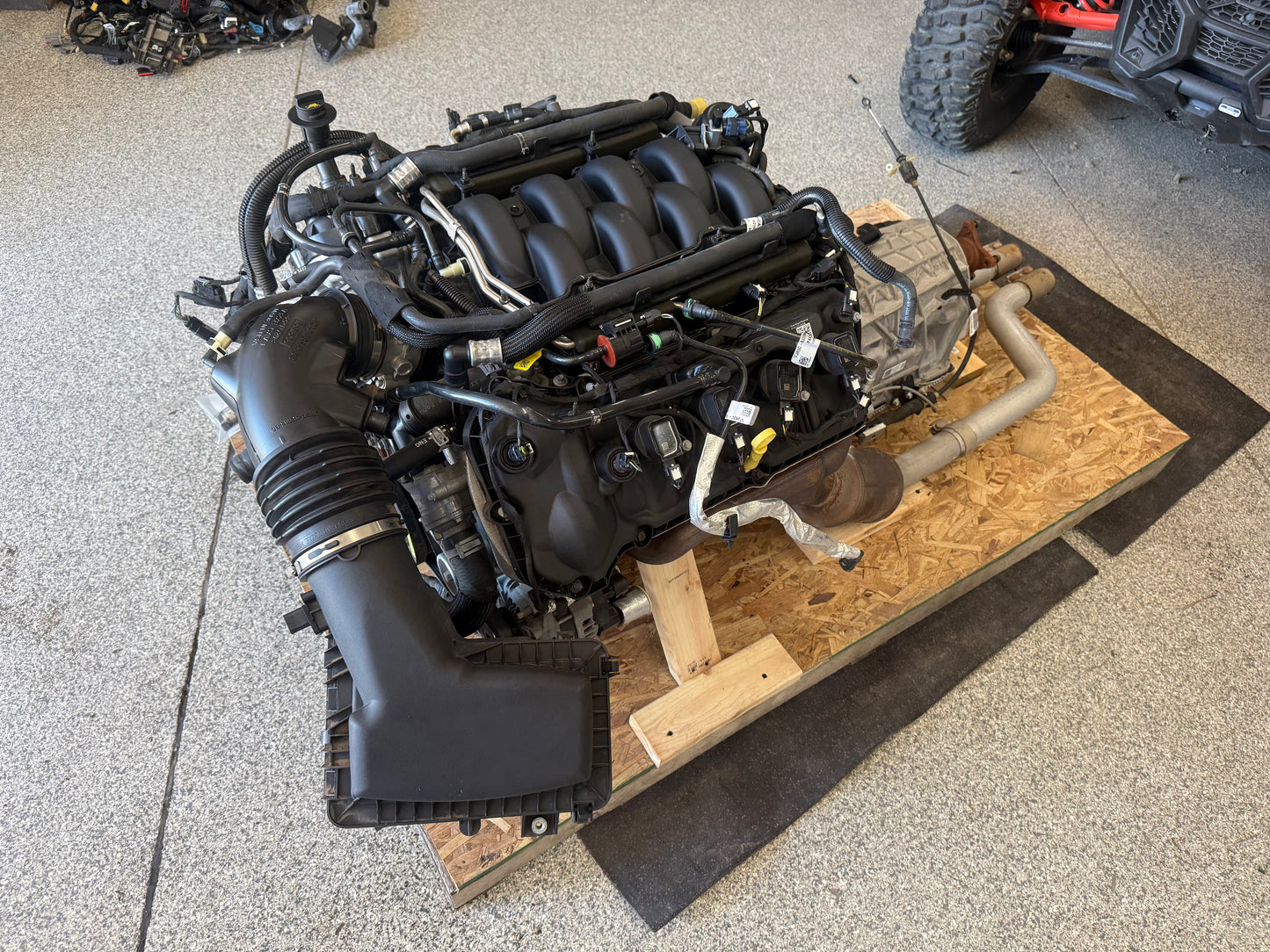 2022 Mustang 5.0 Coyote Gen 3 Engine Drivetrain 10R80 Automatic Auto 26k mi