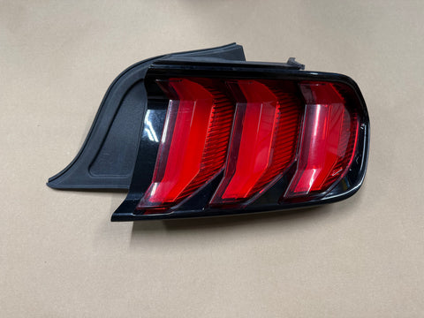 2018-2023 Ford Mustang GT V6 EcoBoost Tail Light RH Passenger Side LED