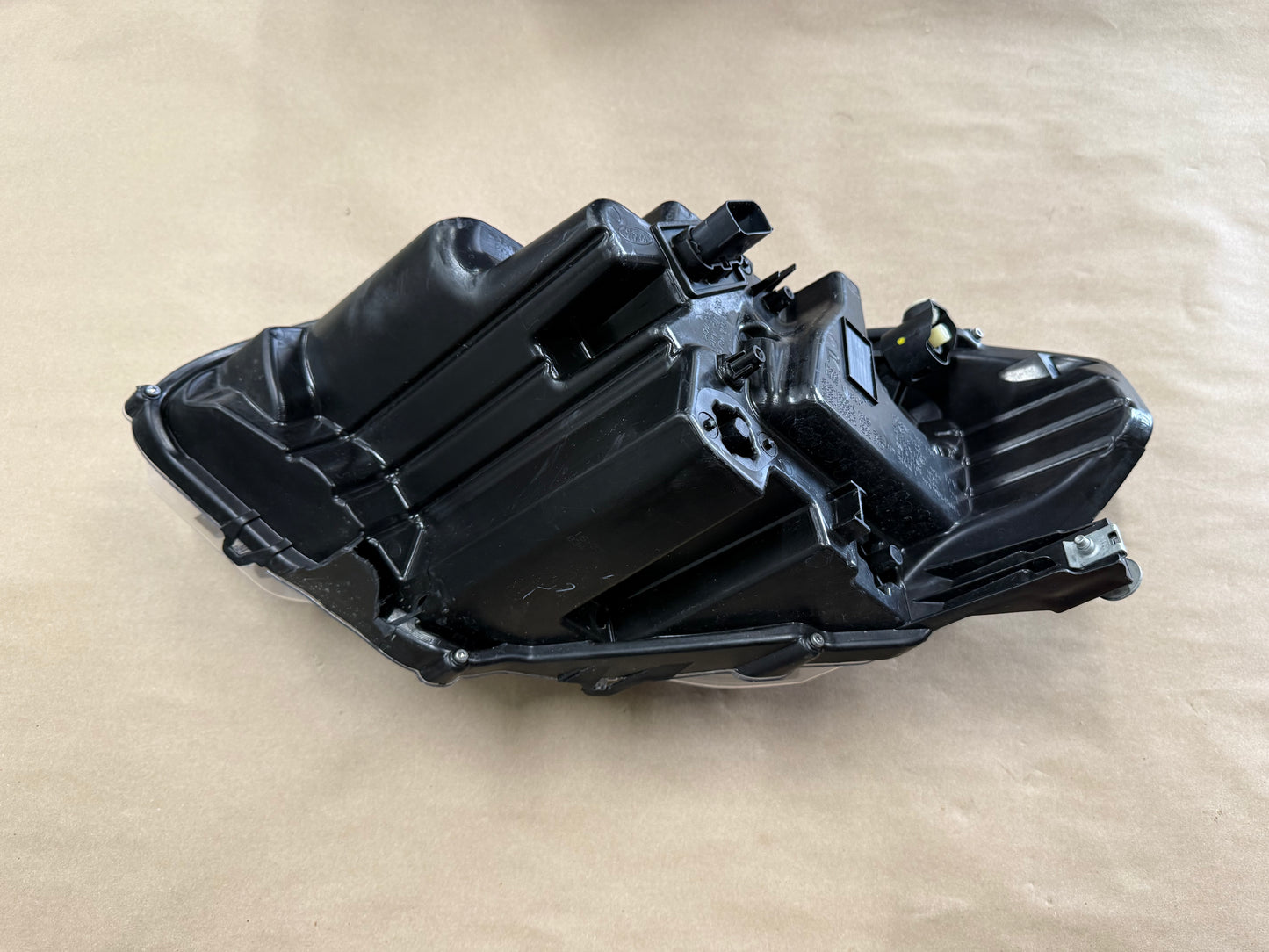 2018-2023 Ford Mustang GT 5.0 RH Passenger Side Headlight LED HID **Parts**