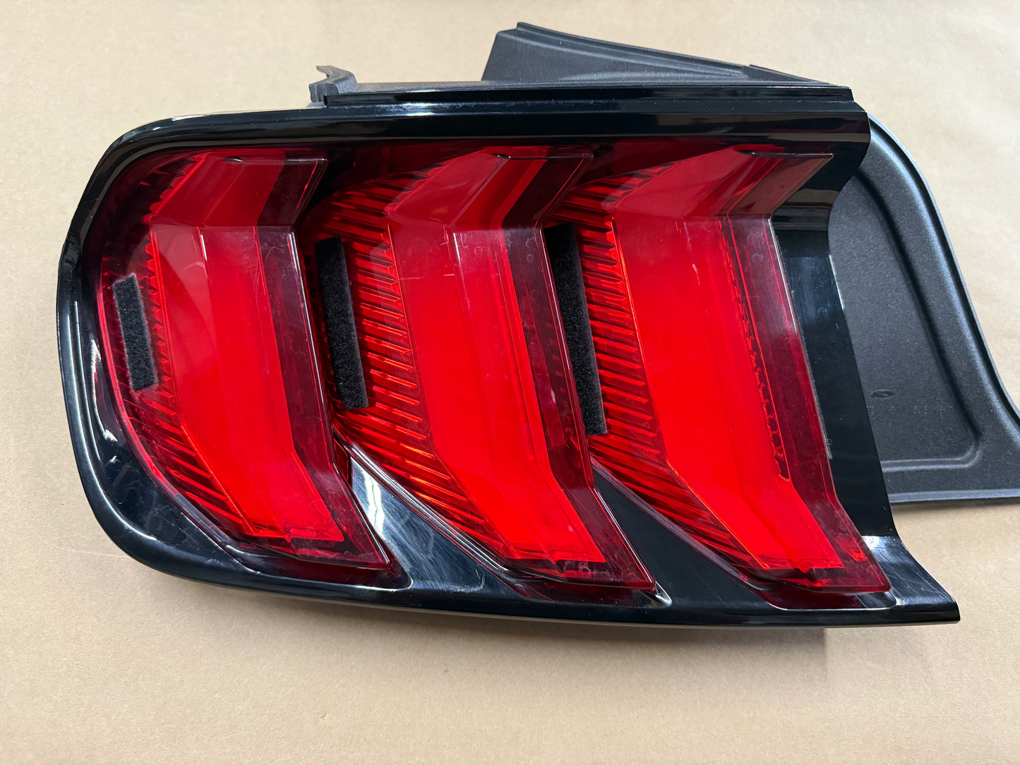 2018-2023 Ford Mustang GT350 GT V6 EcoBoost Tail Light LH Driver Side LED