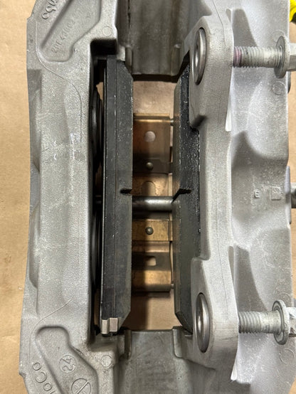 2024-2026 Ford Mustang GT Front 4 Piston BREMBO Brake Calipers Rotors 7k mi