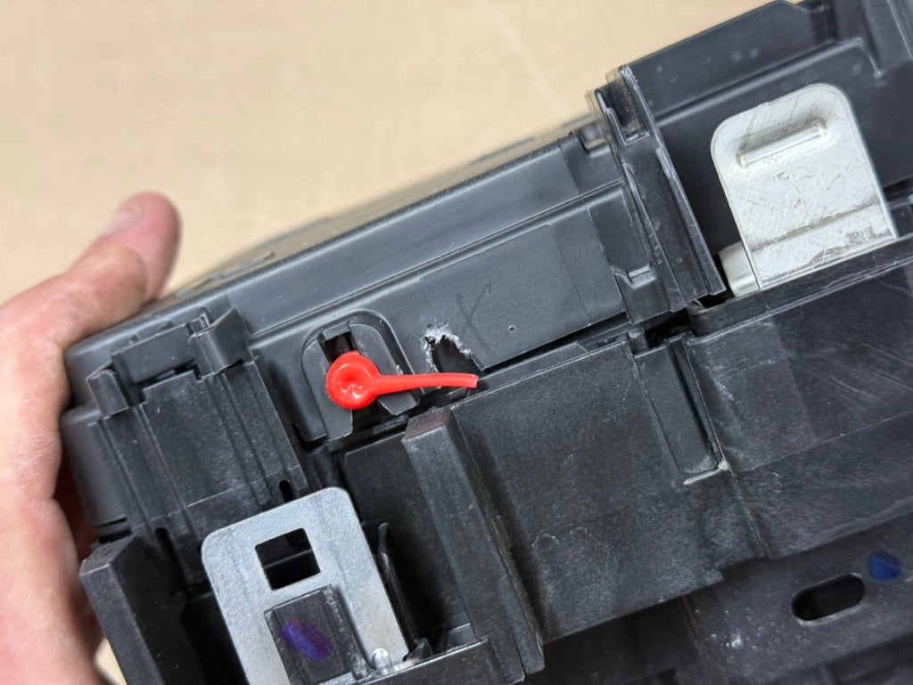 2024-2026 Ford Mustang GT Engine Bay Fuse Box Under Hood