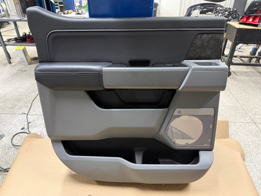 2023-2025 Ford F-250 F-350 Super Duty XLT Sport LH Driver Rear Door Panel