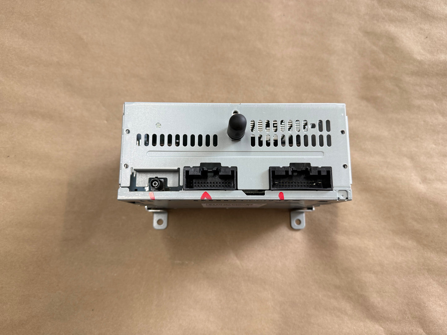 2018-2023 Ford Mustang Radio Head Unit NON Touch Screen 4" Display