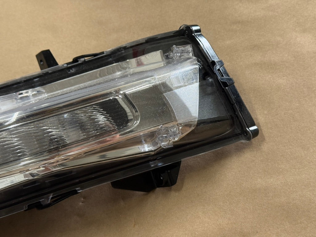 2018-2023 Mustang GT RH Passenger Side Turn Signal Light Fog Light LED