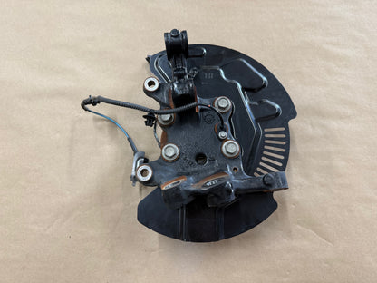 2024-2026 Ford Mustang GT LH Driver Side Front Spindle Knuckle Hub 13k Miles