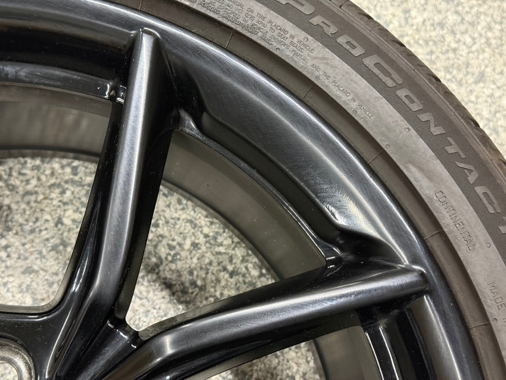 2024-2026 Ford Mustang GT 5.0 19x8.5" Wheel Rim Continental 255/40/19