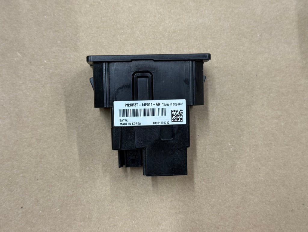 2021 Ford Mustang GT Touch Screen, Face Plate, Radio, Module USB Port