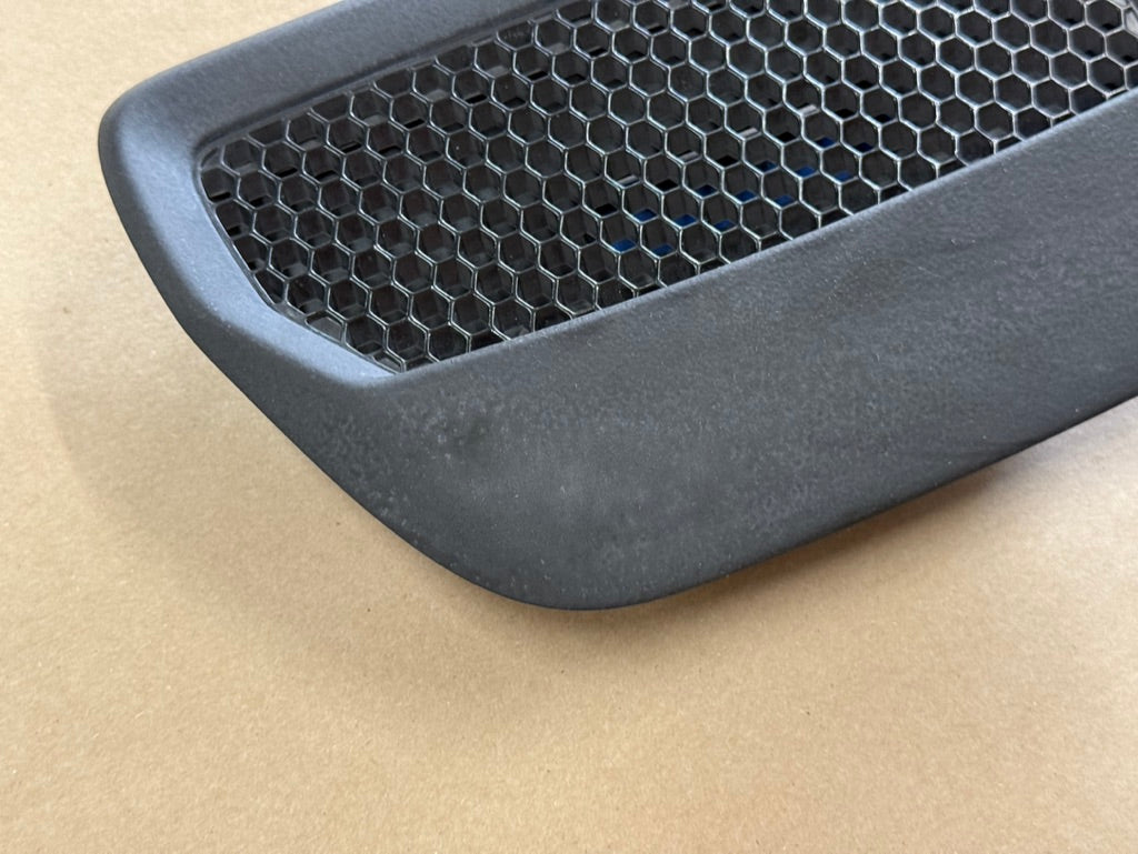 2018-2023 Ford Mustang GT 5.0 Hood Insert Vents RH LH Pair "N6"