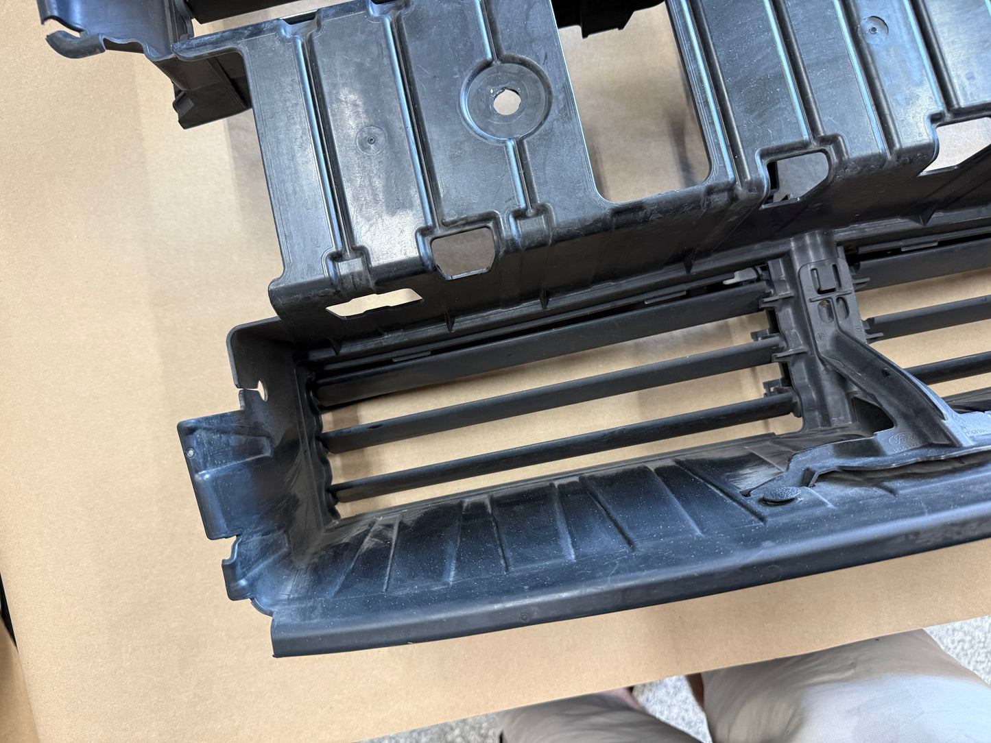 2018-2023 Ford Mustang GT Radiator Air Shutter Grille Assembly