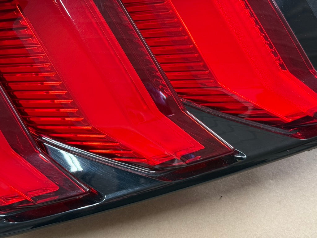 2018-2023 Ford Mustang GT350 GT V6 EcoBoost Tail Light LH Driver Side LED