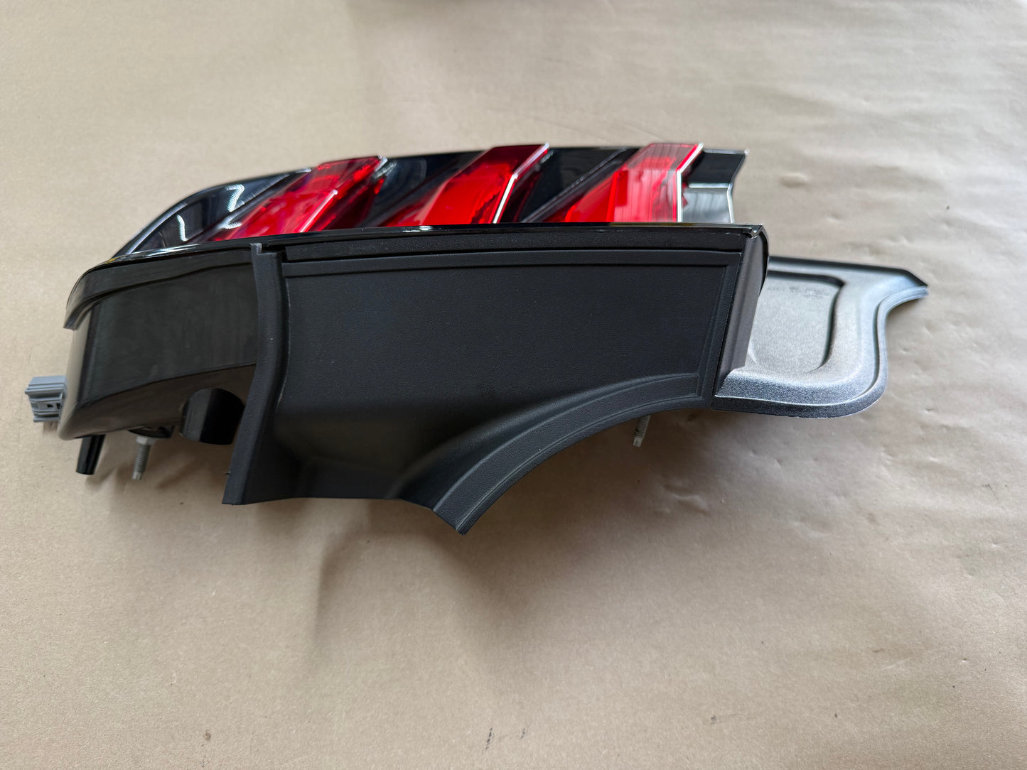 2018-2023 Ford Mustang GT V6 EcoBoost Tail Light RH Passenger Side LED