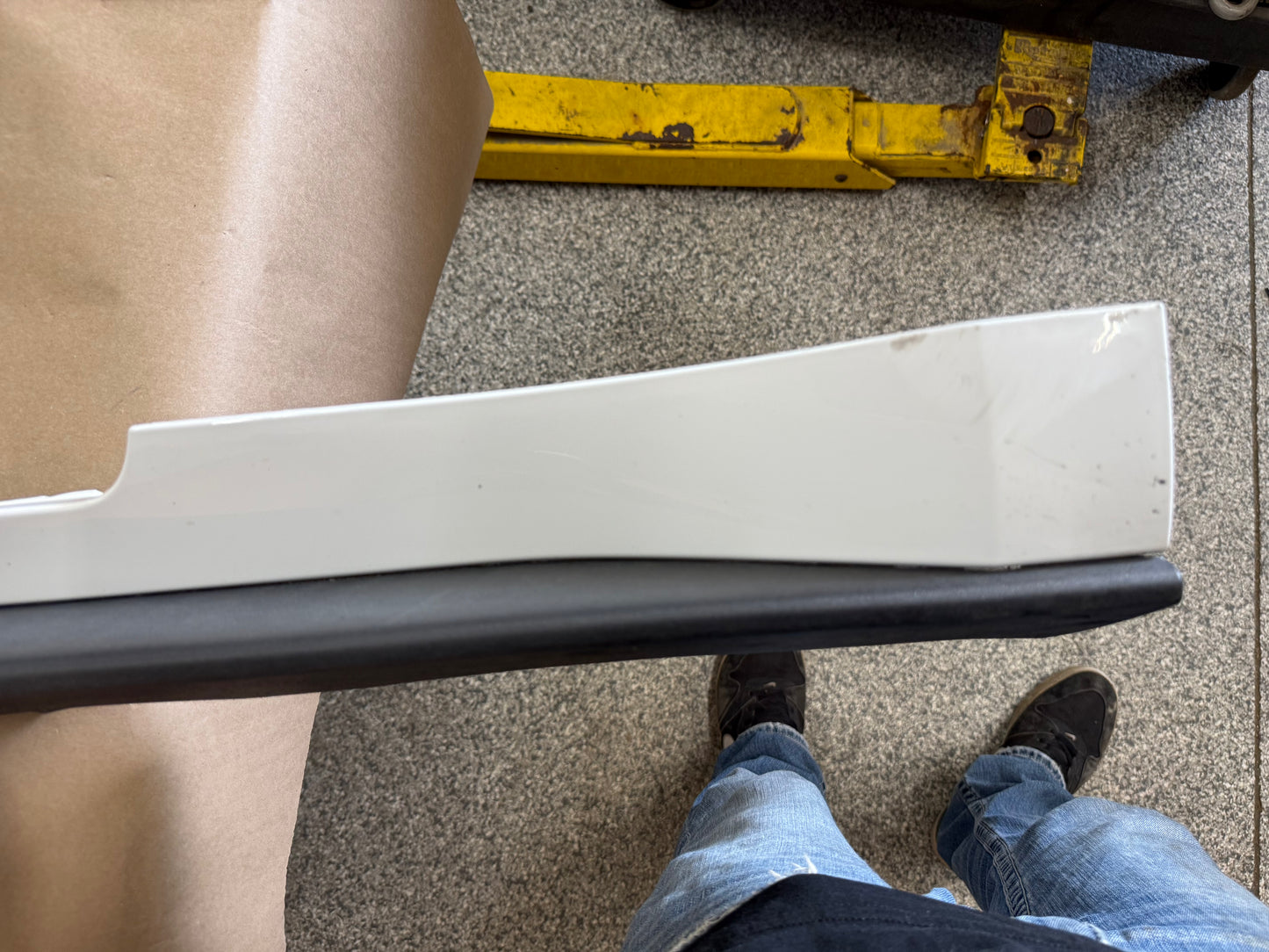 2015-2023 Ford Mustang GT V6 RH Passenger Side Skirt Molding "YZ"