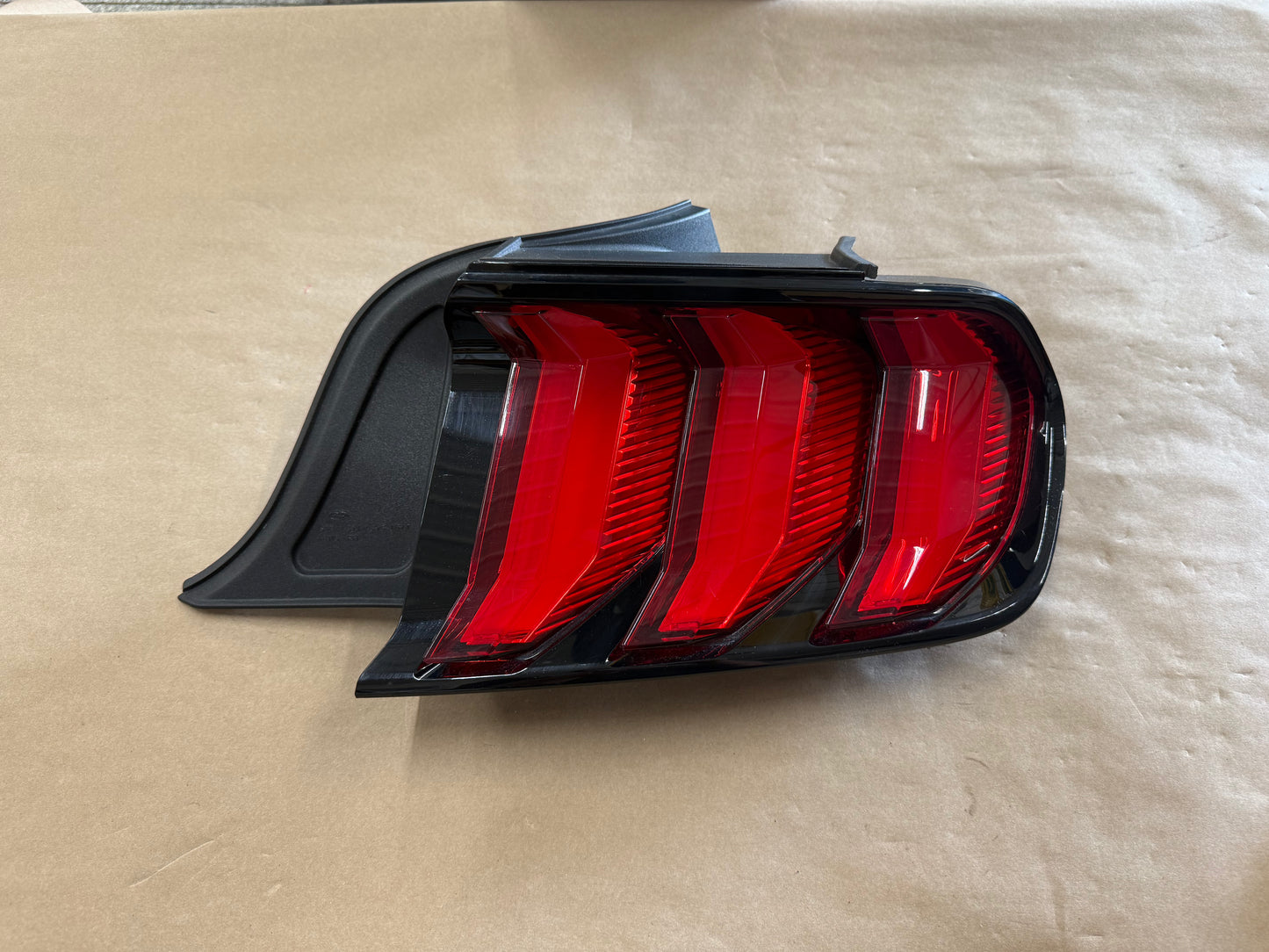 2018-2023 Ford Mustang GT V6 EcoBoost Tail Light RH Passenger Side LED
