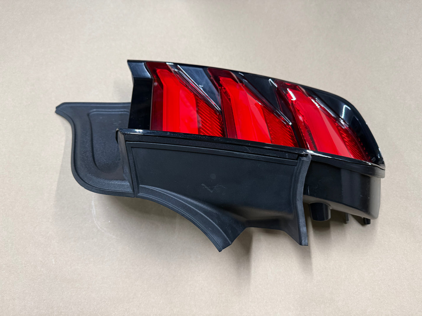 2018-2023 Ford Mustang GT350 GT V6 EcoBoost Tail Light LH Driver Side LED