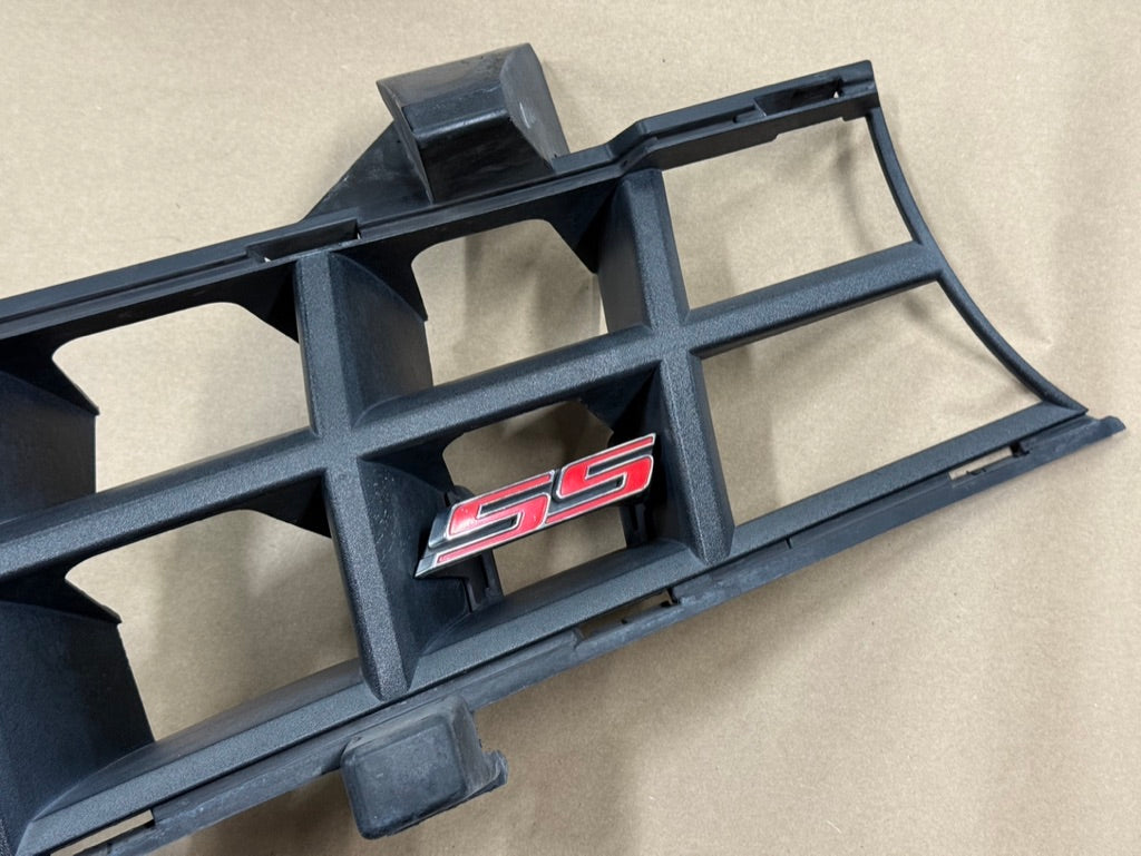 2010-2013 Chevrolet Camaro SS Front Bumper Upper Grille "GM"