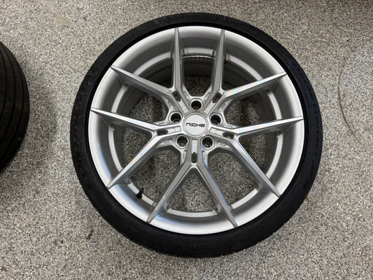 2015-2026 Mustang Niche Prodigy 5 20x9" Silver Wheel/Tire 275/30/20 Continental