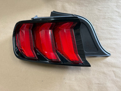 2018-2023 Ford Mustang GT350 GT V6 EcoBoost Tail Light LH Driver Side LED