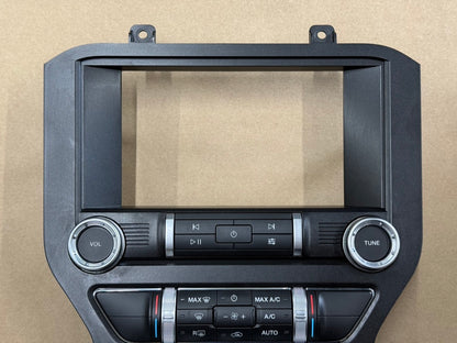 2021 Ford Mustang GT Touch Screen, Face Plate, Radio, Module USB Port