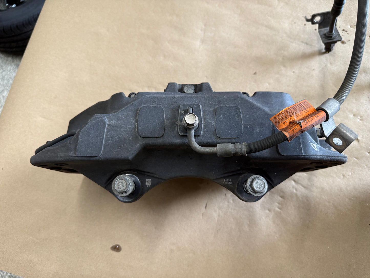 2024-2026 Ford Mustang GT 6 Piston Front Brembo Brake Calipers 19k Miles
