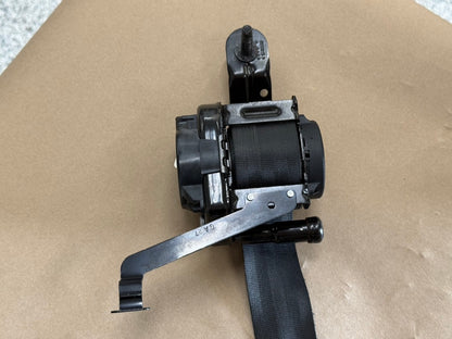 2018-2023 Ford Mustang 5.0 GT Convertible RH Pass. Front Seat Belt Safety