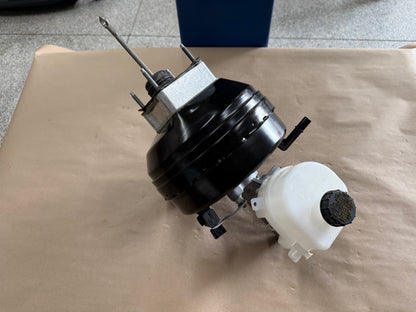 2023-2026 F-250 Super Duty 7.3L Hydraulic Master Cylinder Brake Booster Vacuum