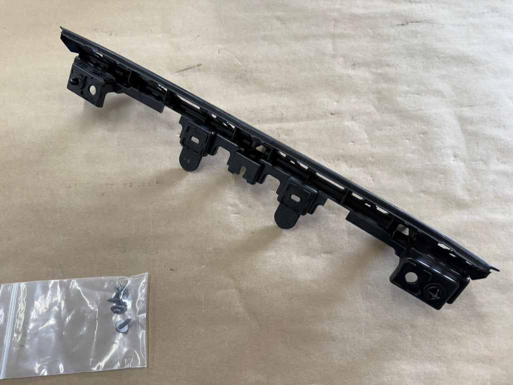 2024-2026 Mustang GT S650 Rear Bumper Middle Bracket