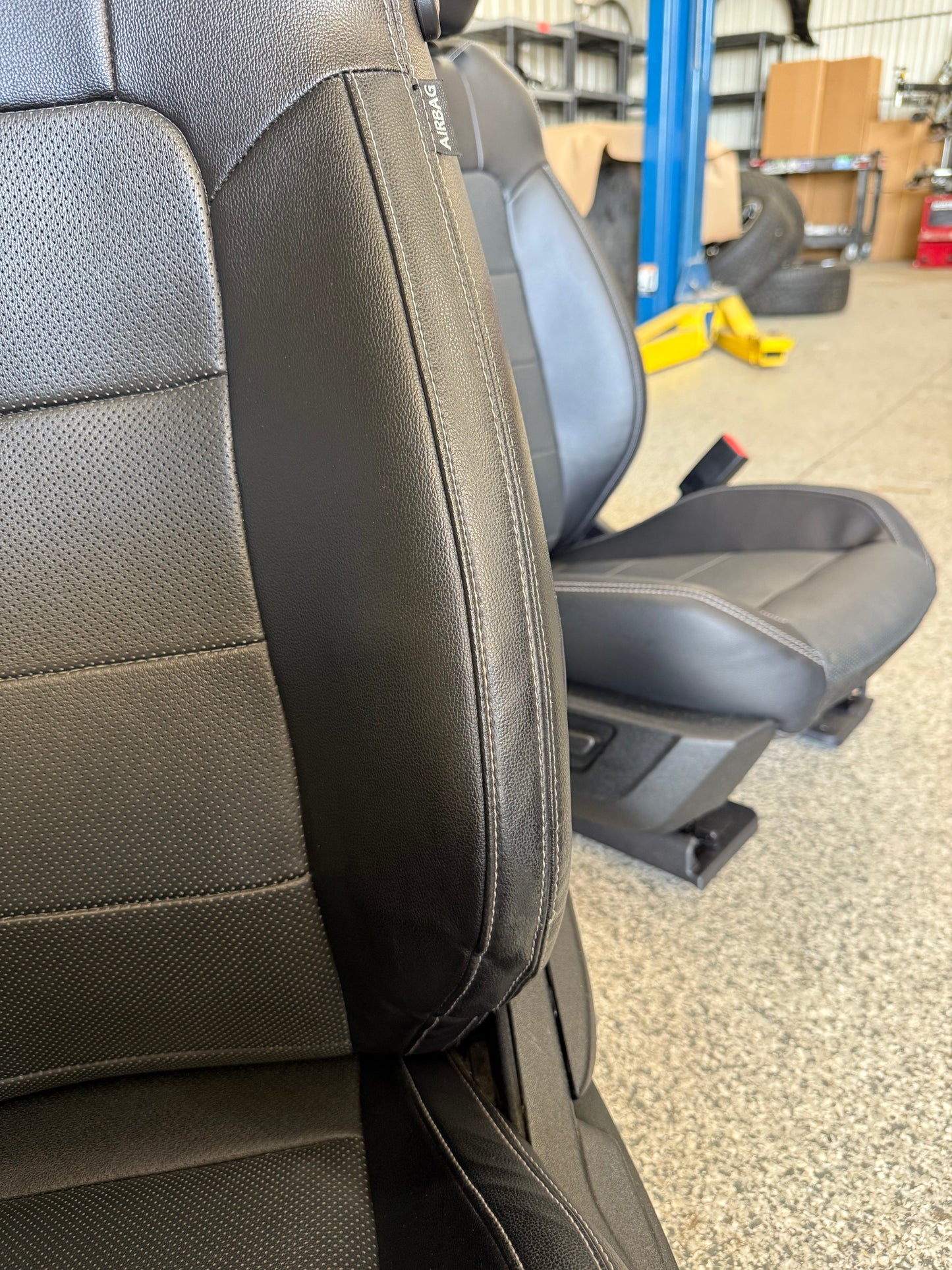 2018-2023 Ford Mustang GT Black Leather Coupe Front & Rear Seats