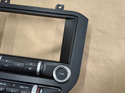 2020 Ford Mustang GT Touch Screen, Face Plate, Radio, Module USB Port