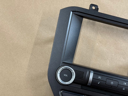 2021 Ford Mustang GT Touch Screen, Face Plate, Radio, Module USB Port