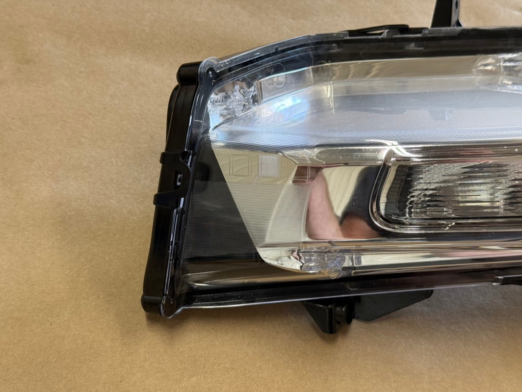 2018-2023 Mustang GT LH Driver Side Turn Signal Light Fog Light LED