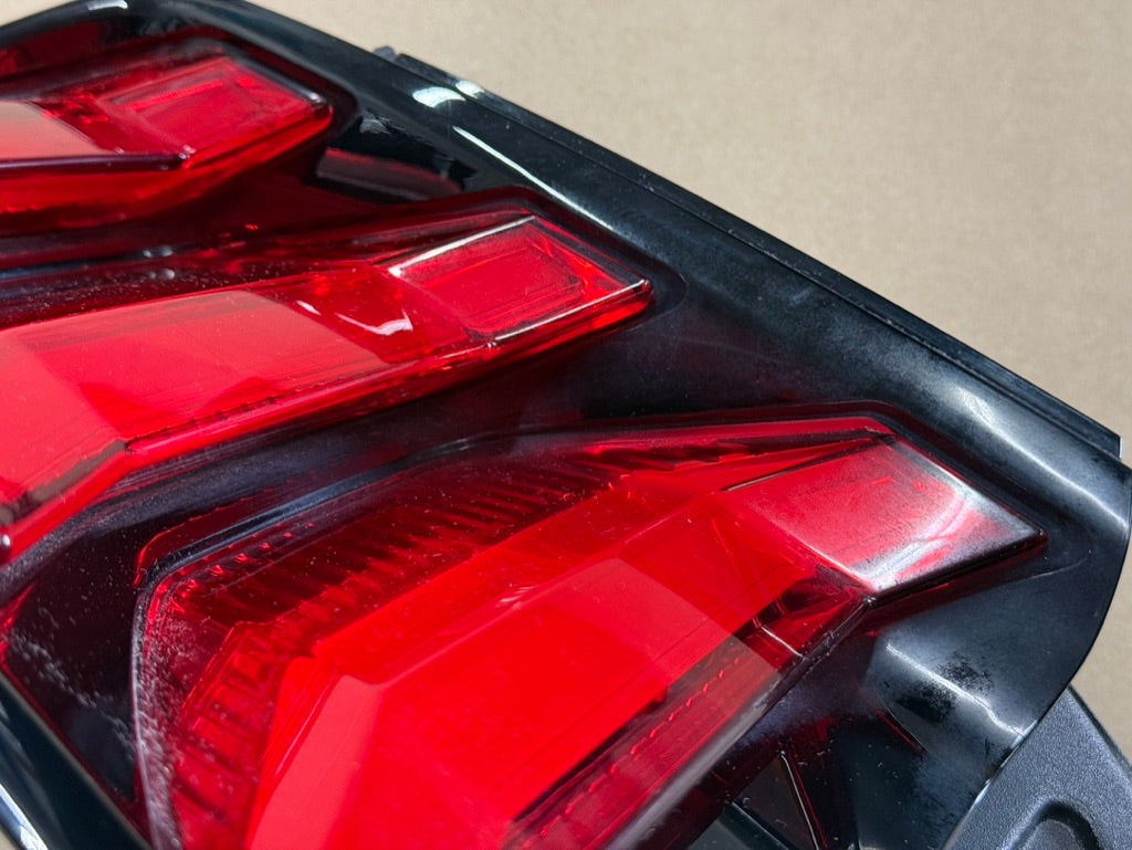 2018-2023 Ford Mustang GT350 GT V6 EcoBoost Tail Light LH Driver Side LED