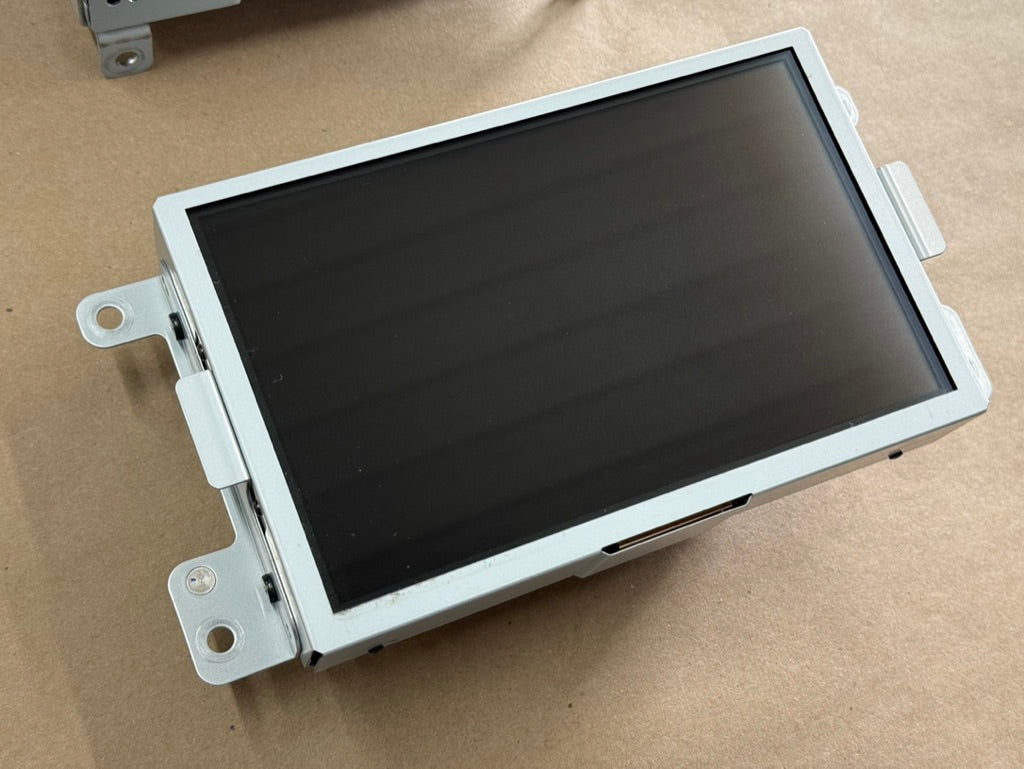2020 Ford Mustang GT Touch Screen, Face Plate, Radio, Module USB Port