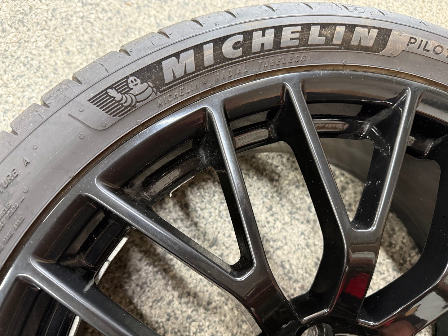 2015-2023 Ford Mustang GT 20x8.5" Wheel Rim PP1 265/35/20 Michelin AM Replica