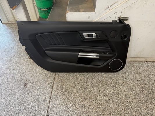 2018-2023 Ford Mustang GT LH Driver Leather Insert Door Panel Grey Stitching