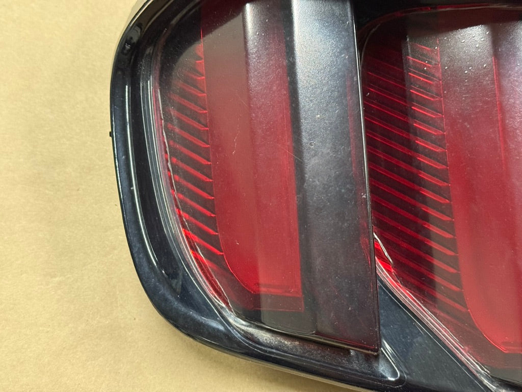 2015-2017 Ford Mustang GT350 GT V6 EcoBoost Tail Light LH Driver Side LED